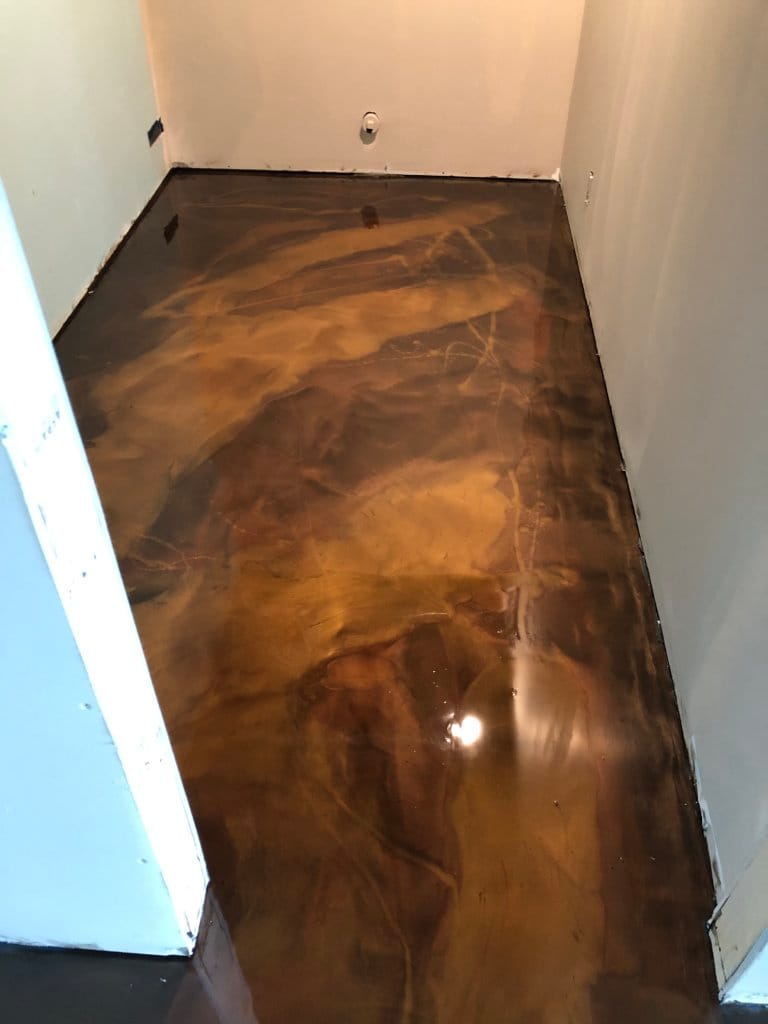 Tricolor Epoxy Basement 1